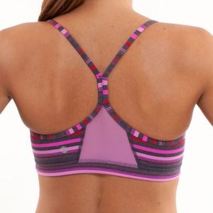 Lululemon flow Y Sports Bra S